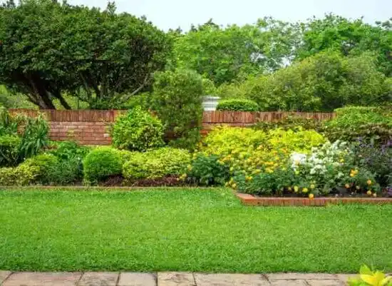 landscaping services Deercroft